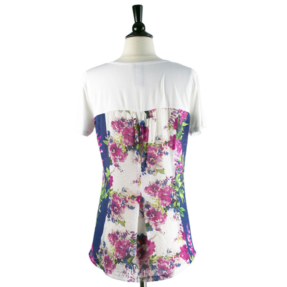 ARATTA | White Tee with Contrast Floral Back - Picture 3 of 5